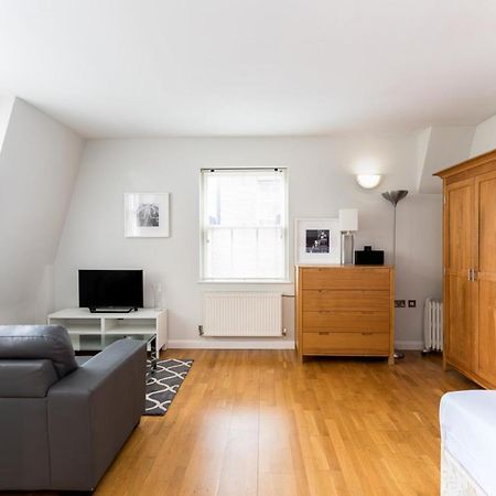 Groveland Court Apartment 1 Лондон Екстериор снимка