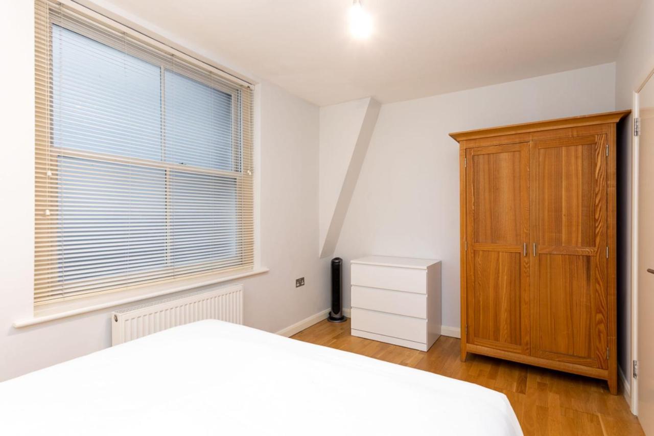 Groveland Court Apartment 1 Лондон Екстериор снимка