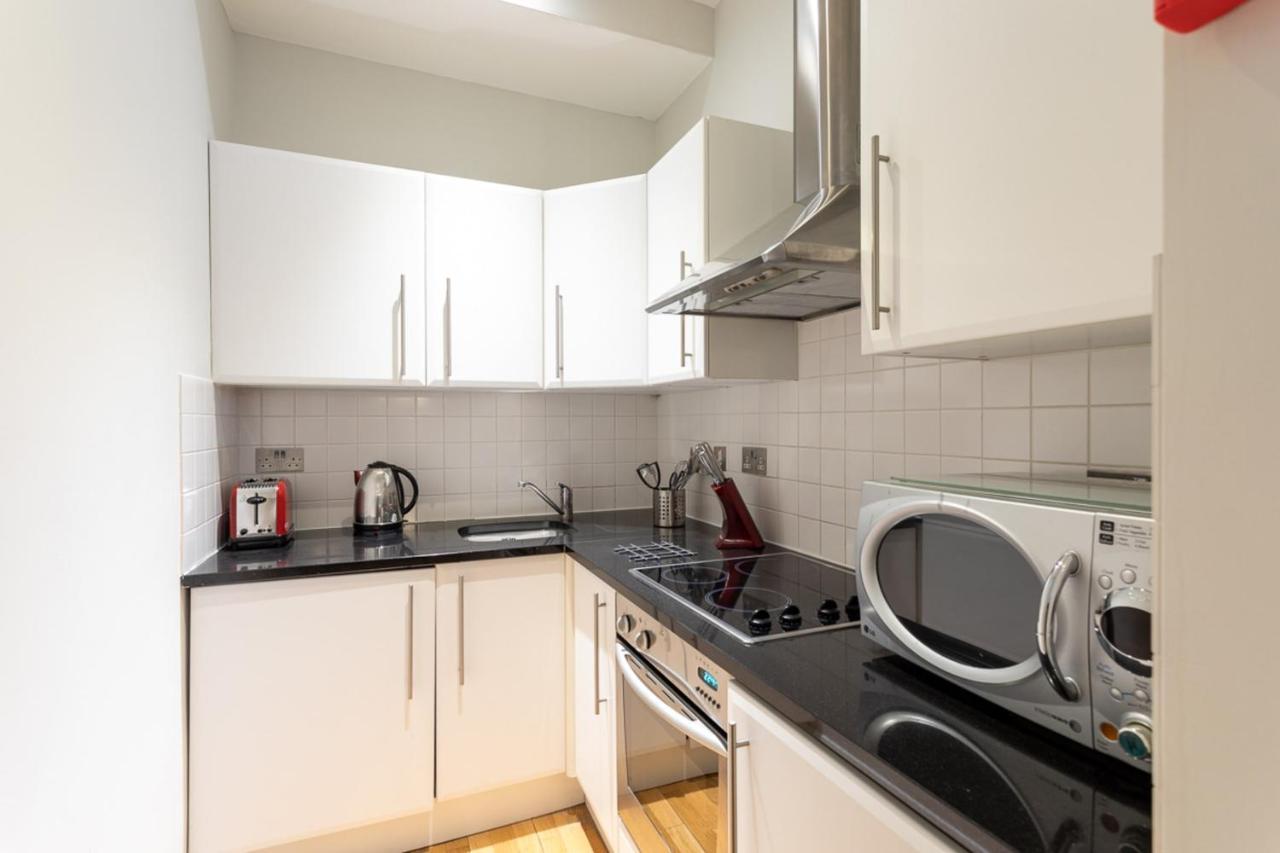 Groveland Court Apartment 1 Лондон Екстериор снимка