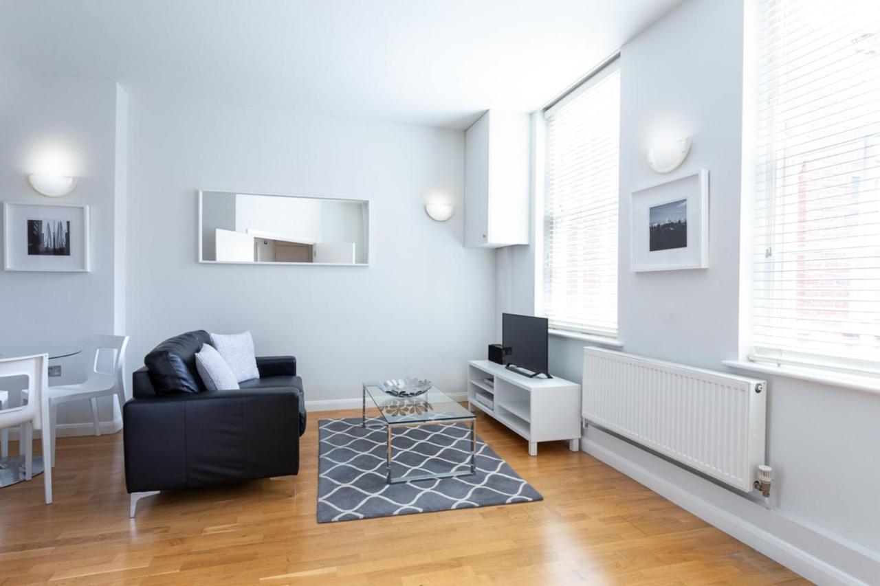Groveland Court Apartment 1 Лондон Екстериор снимка