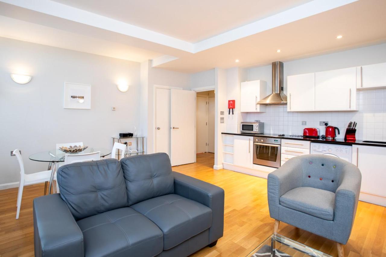 Groveland Court Apartment 1 Лондон Екстериор снимка