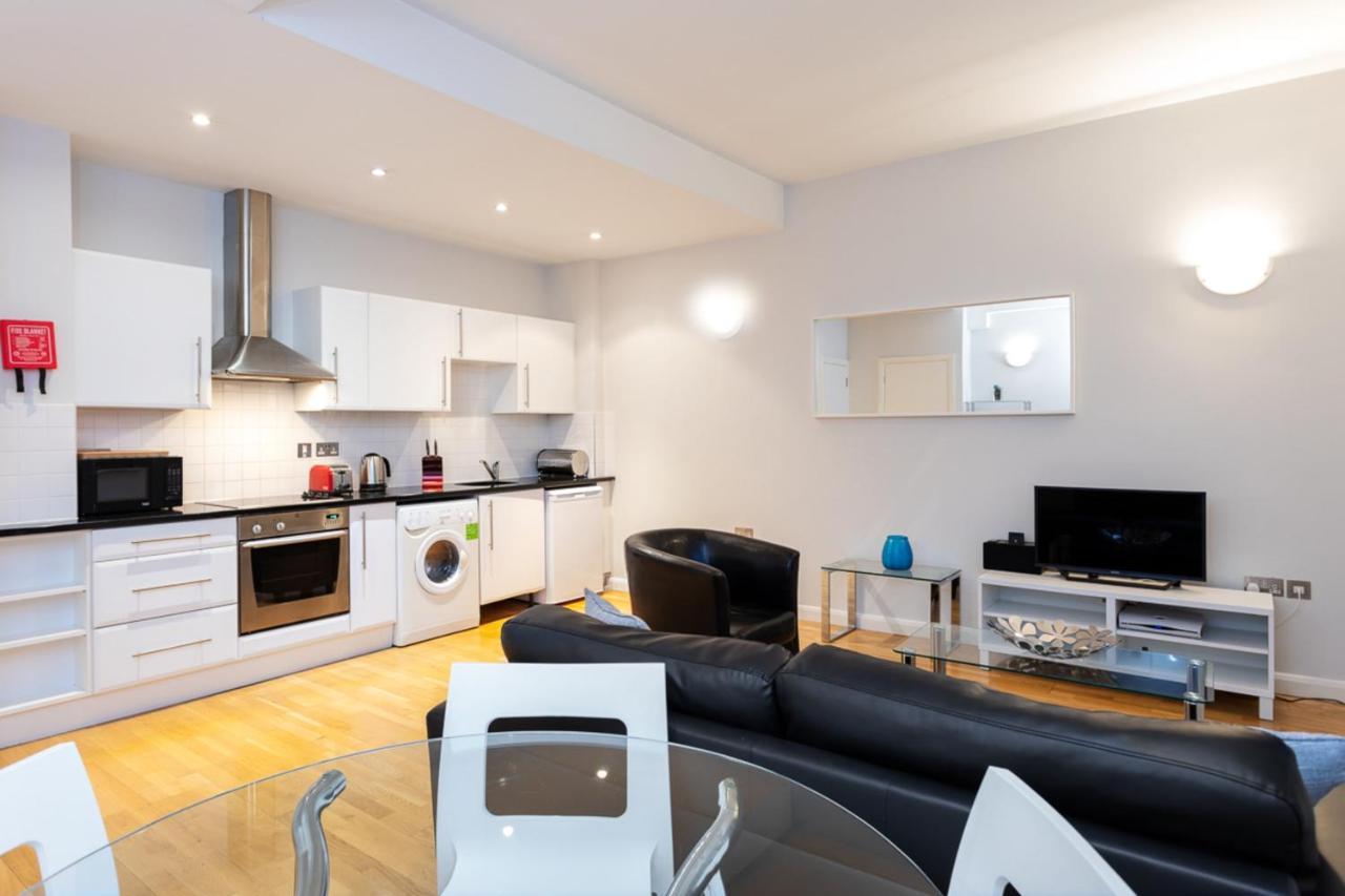 Groveland Court Apartment 1 Лондон Екстериор снимка