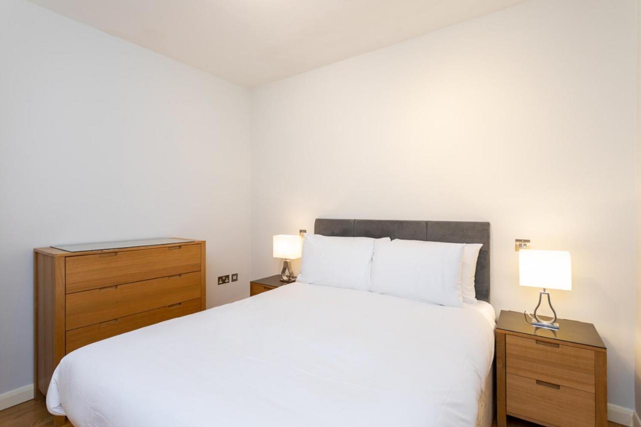 Groveland Court Apartment 1 Лондон Екстериор снимка