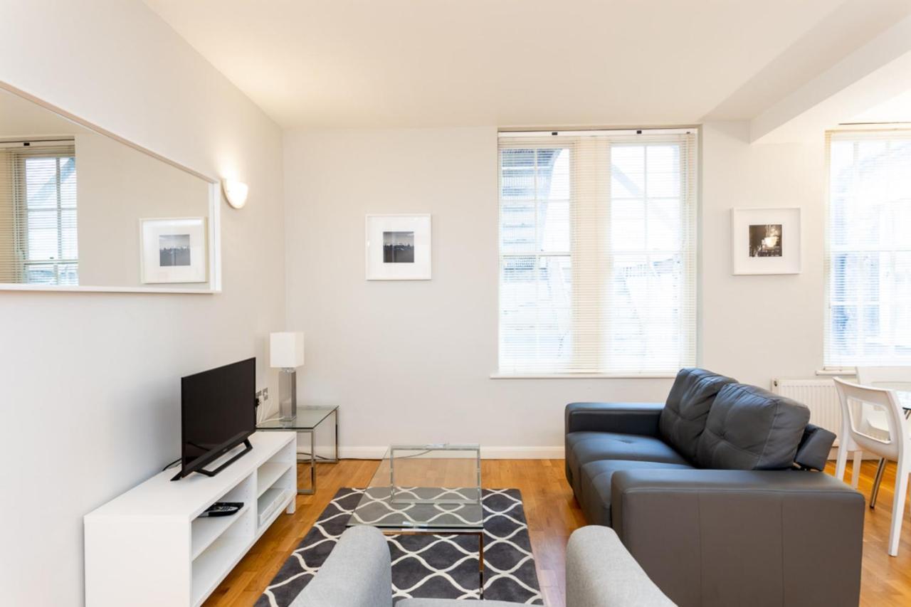 Groveland Court Apartment 1 Лондон Екстериор снимка