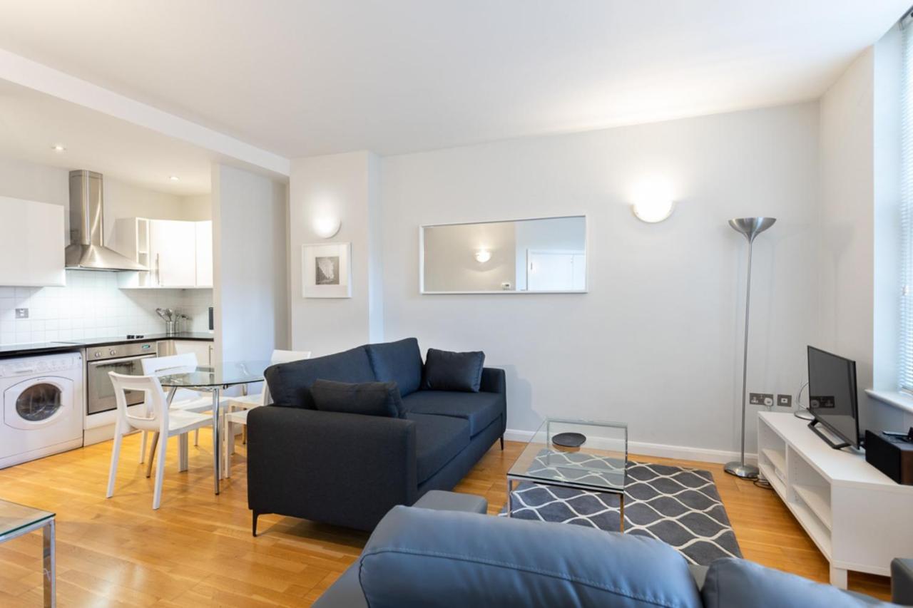 Groveland Court Apartment 1 Лондон Екстериор снимка