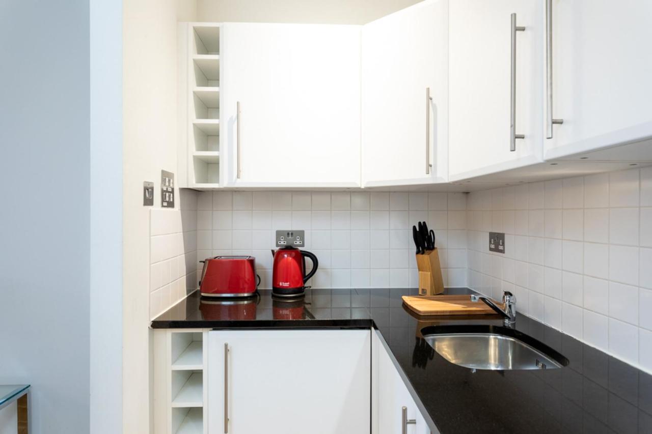 Groveland Court Apartment 1 Лондон Екстериор снимка