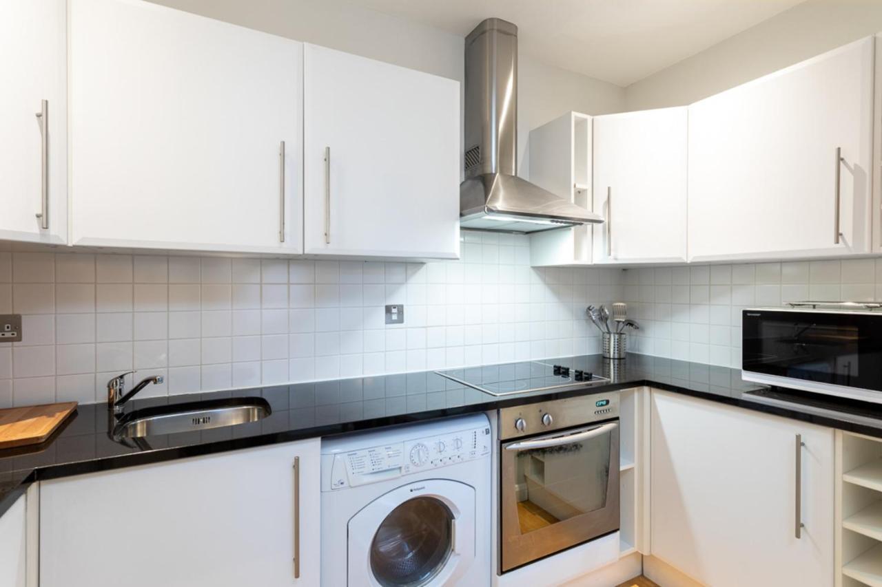Groveland Court Apartment 1 Лондон Екстериор снимка