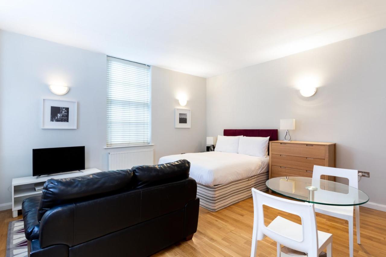 Groveland Court Apartment 1 Лондон Екстериор снимка