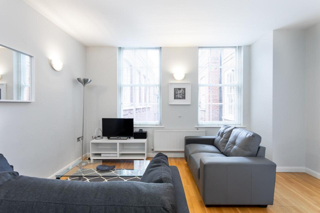 Groveland Court Apartment 1 Лондон Екстериор снимка