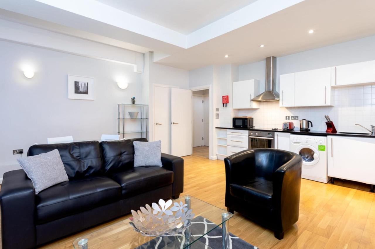 Groveland Court Apartment 1 Лондон Екстериор снимка