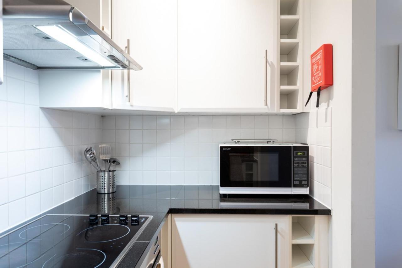 Groveland Court Apartment 1 Лондон Екстериор снимка