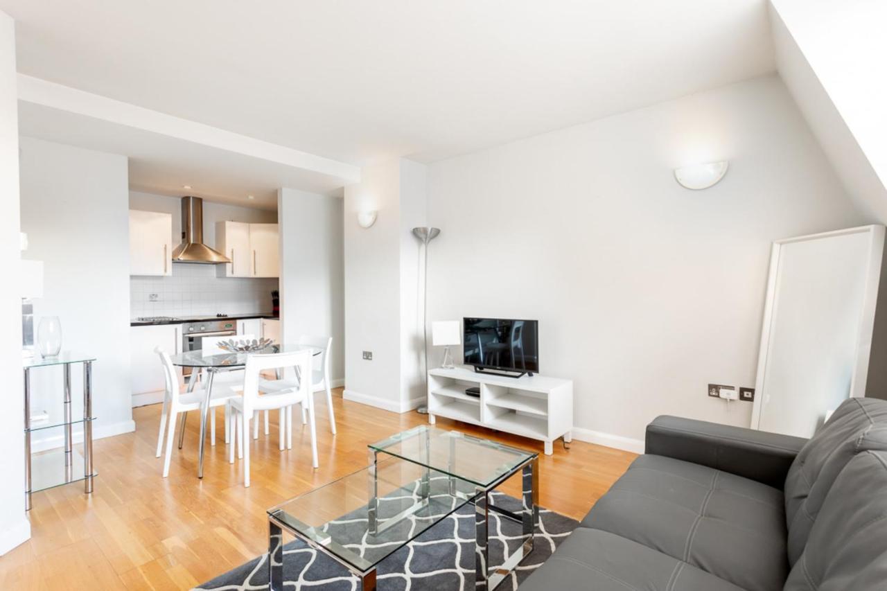 Groveland Court Apartment 1 Лондон Екстериор снимка