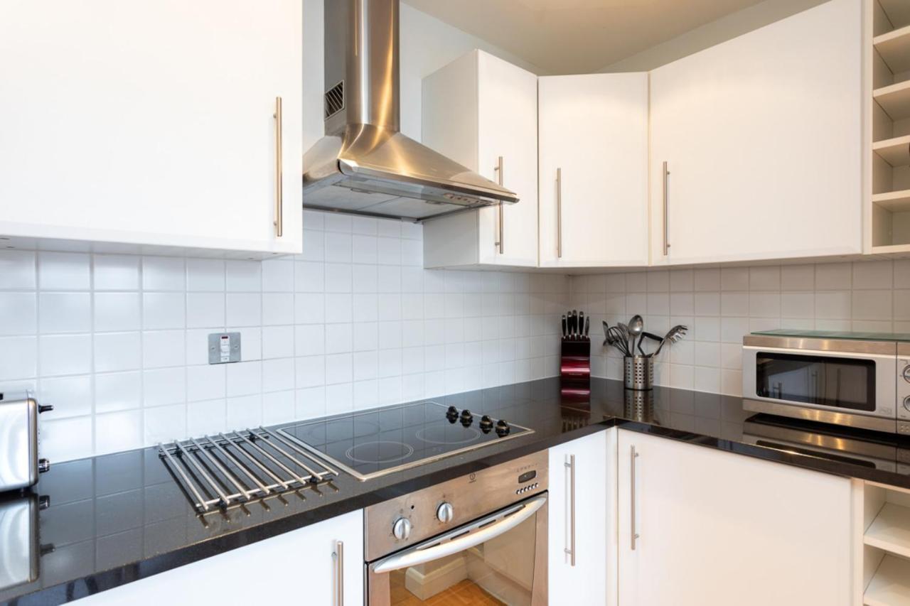 Groveland Court Apartment 1 Лондон Екстериор снимка